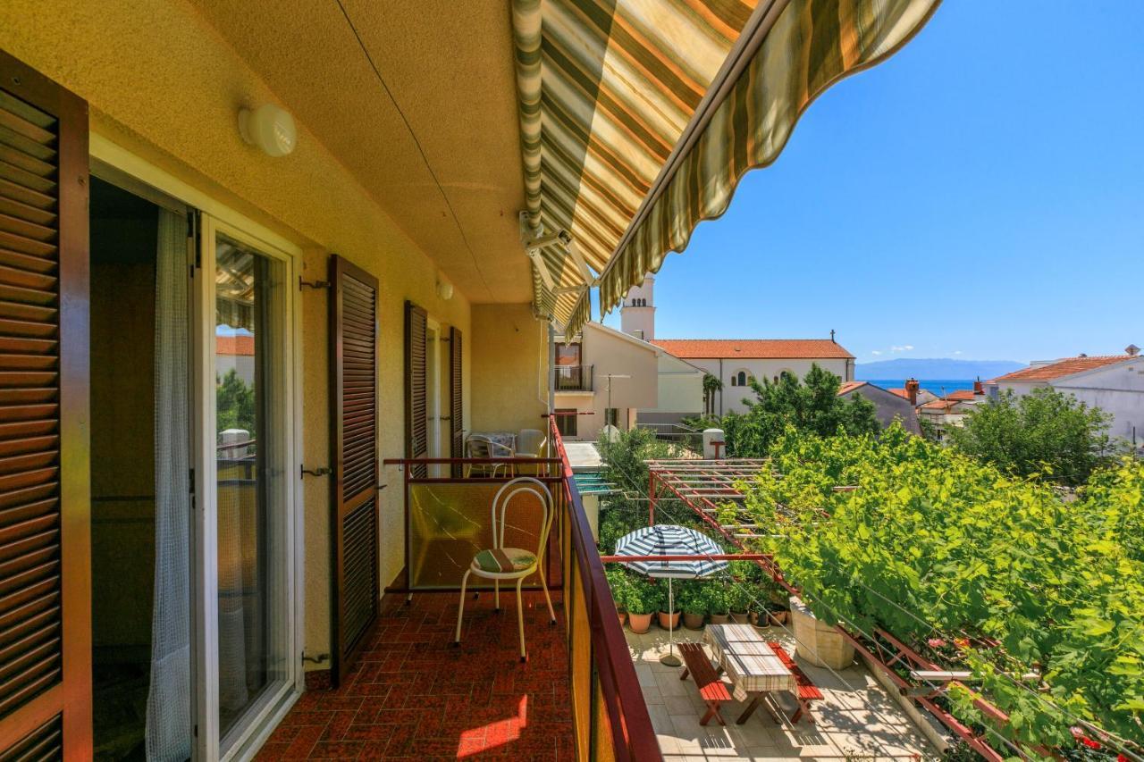 Apartments Mirena Crikvenica Esterno foto